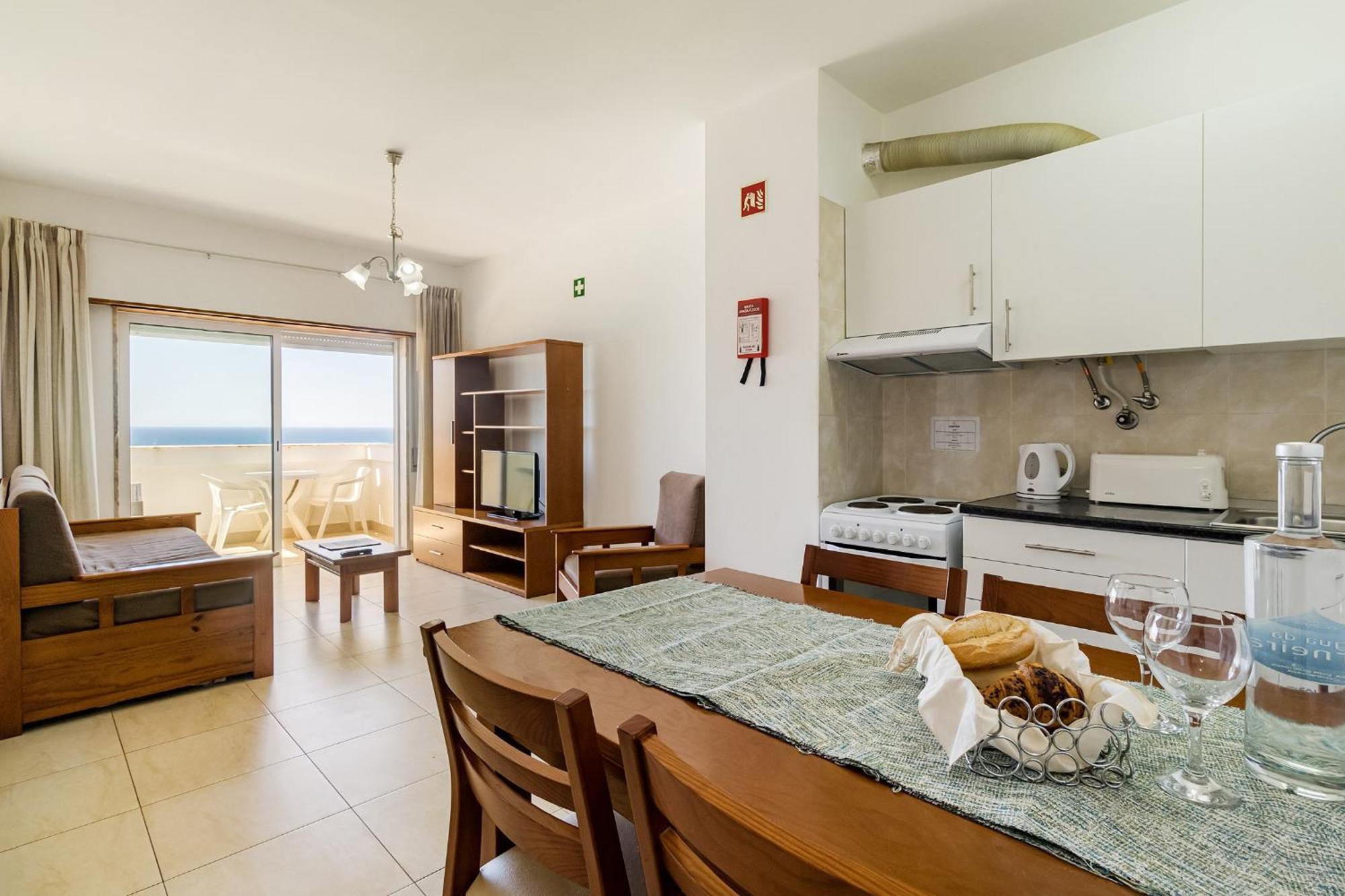 Torres Mira Praia By Garvetur Quarteira Exterior photo